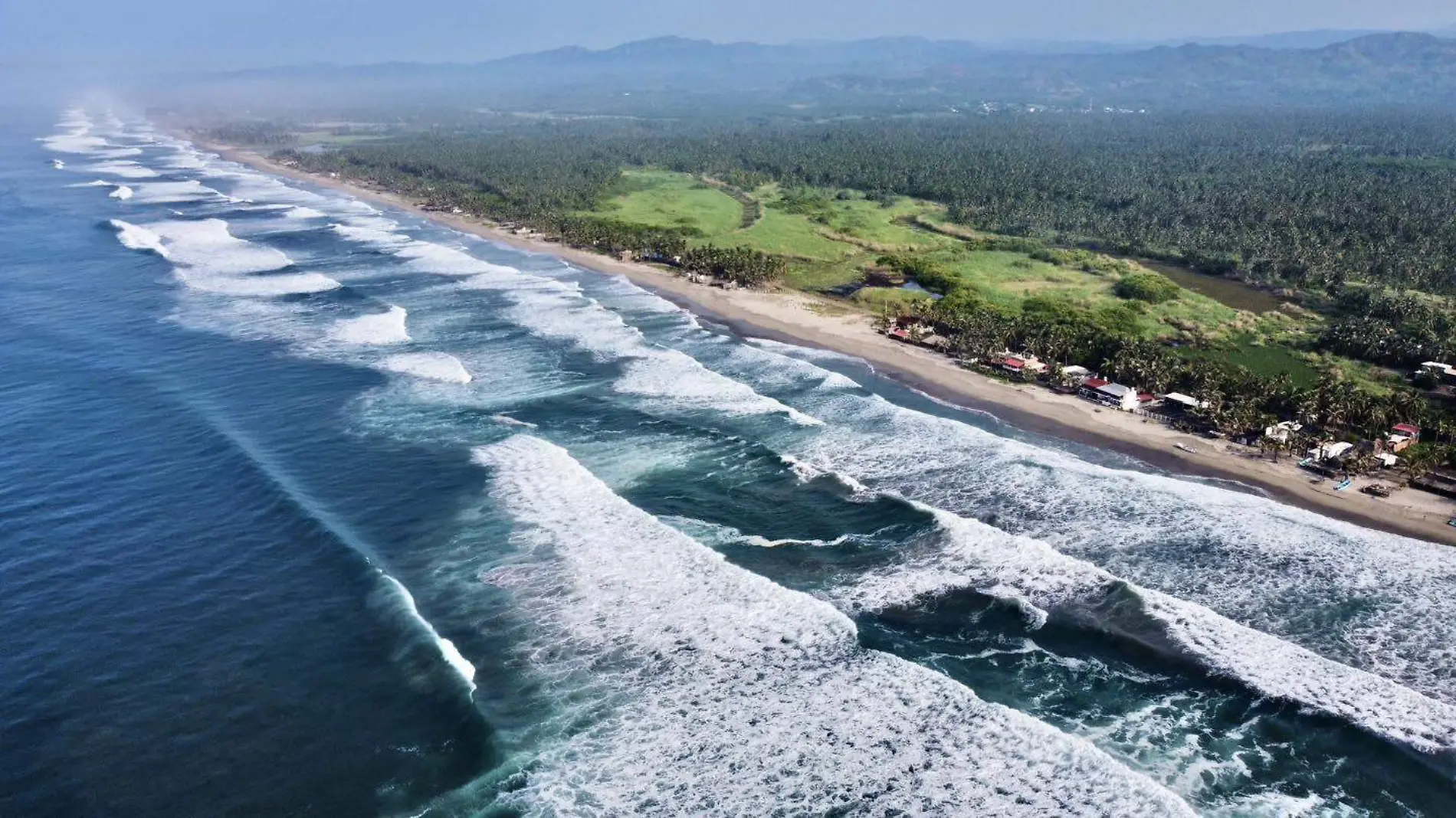 Playa Azul, Michoacán